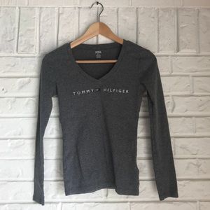 Tommy Hilfiger long sleeve - X Small